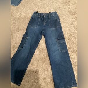 Girls size 12 wide leg jeans. Good condition